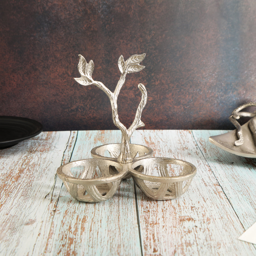 Metal Base With 3 Glass Bowl